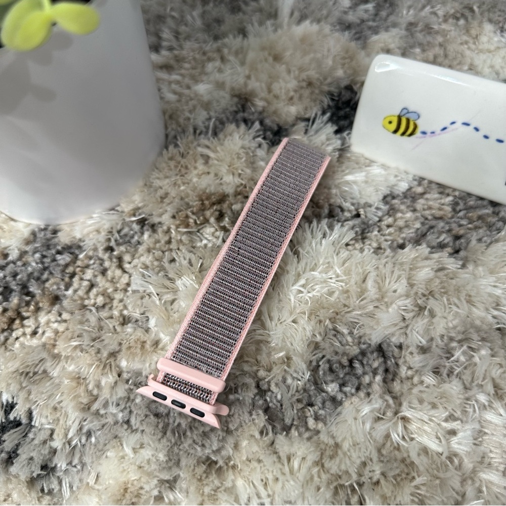 Apple Watch Replacement Sport Band Nike + Edition Space Dye Pink Nylon 38mm - Picture 3 of 8